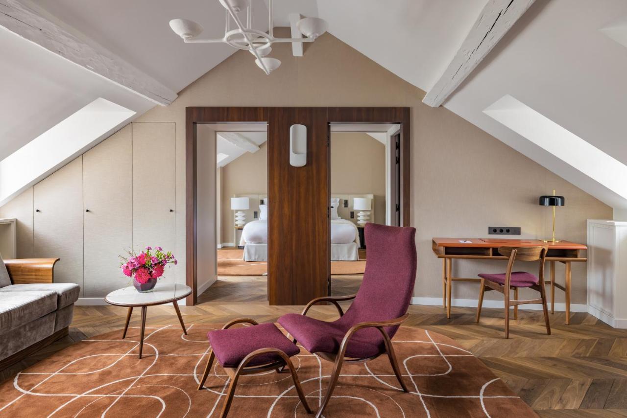Executive Suite
