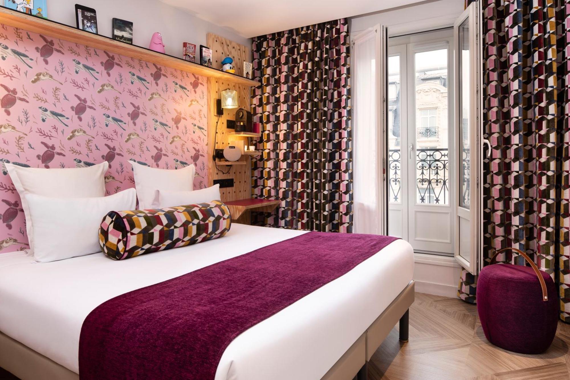 Large Double or Twin Room