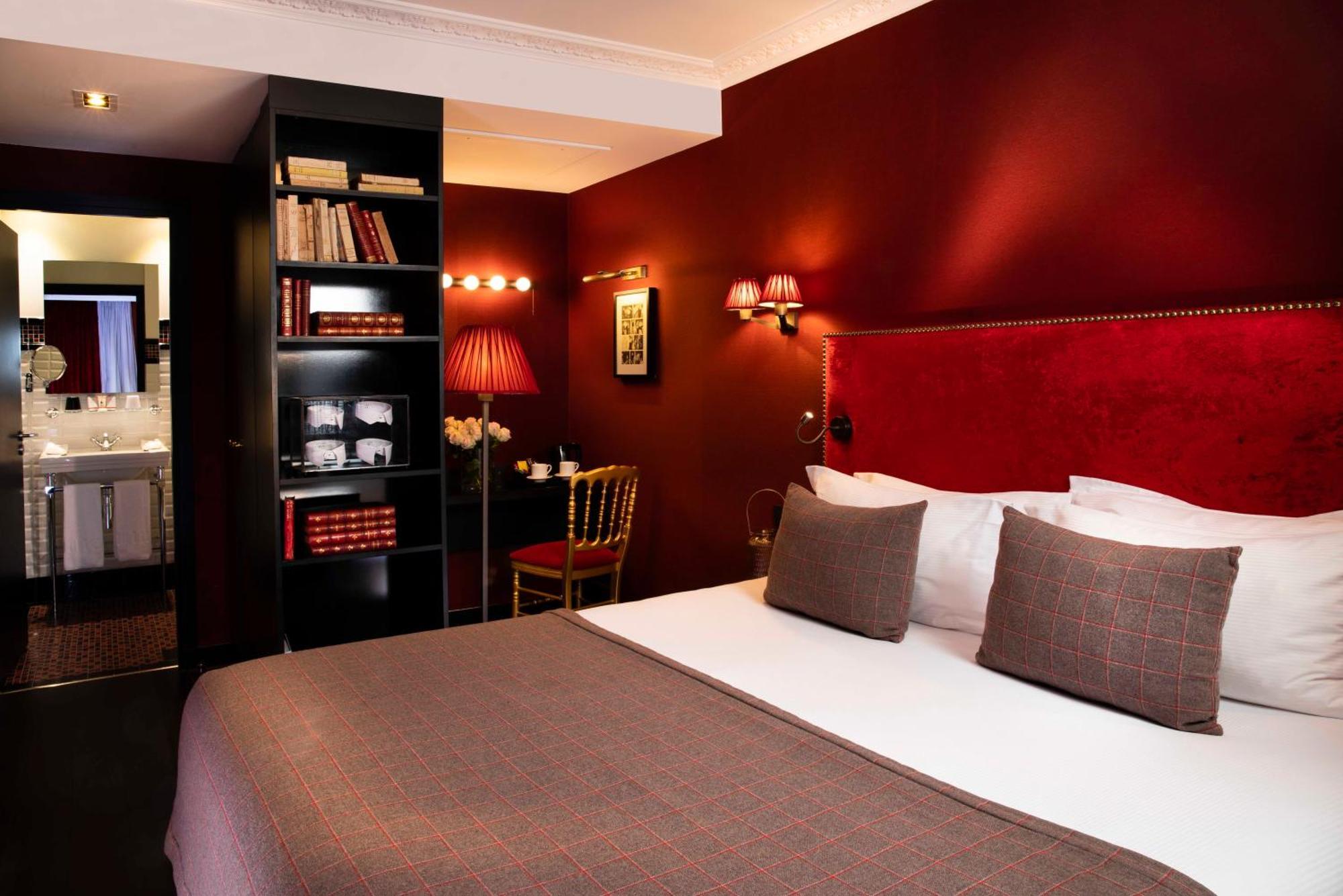 Superior Double Room with with Private Hammam Access