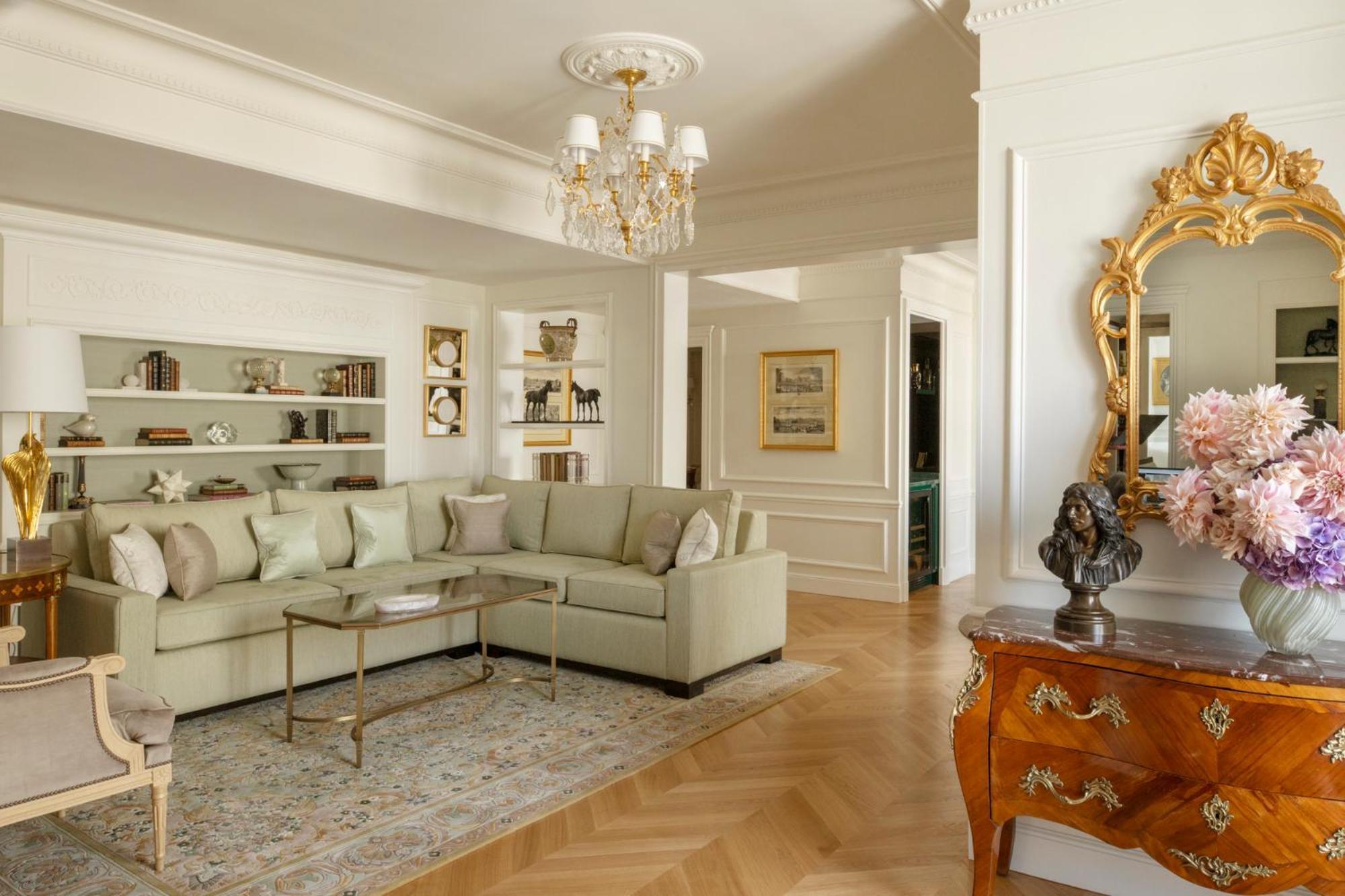 Premier One Bedroom Suite King