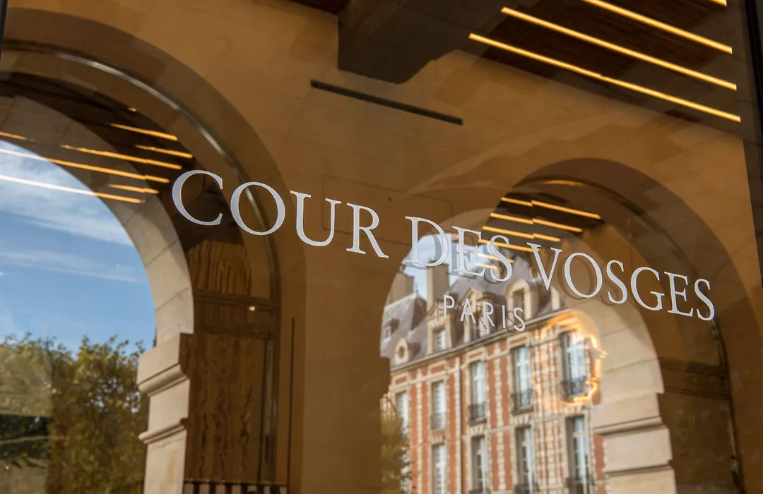 Cour Des Vosges - Evok Collection-1