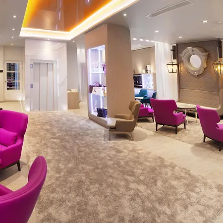 Hotel La Lanterne & Spa By Timhotel-2