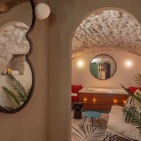 Hotel Saint-Andre Des Arts-3