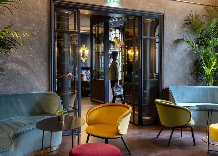 Victoria Palace Hotel