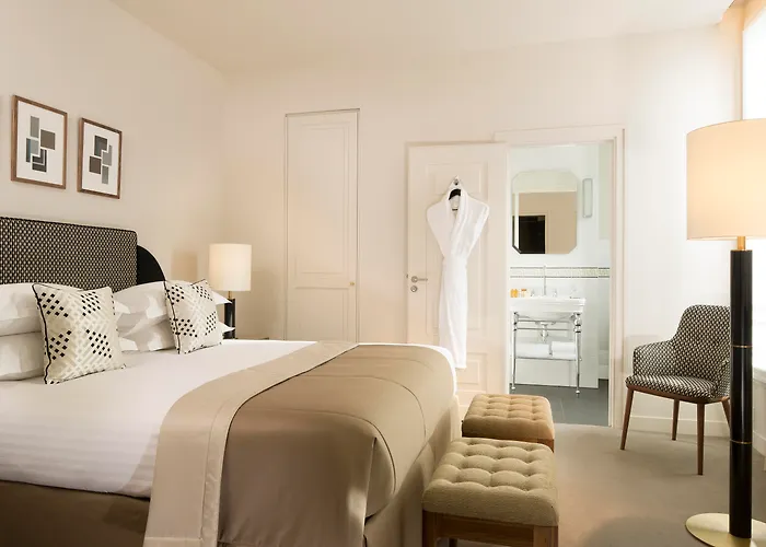 Le Tsuba Hotel Paris